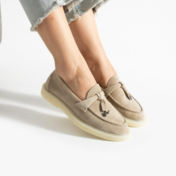 Mocasini de damă bej din piele întoarsă naturală Mombasa