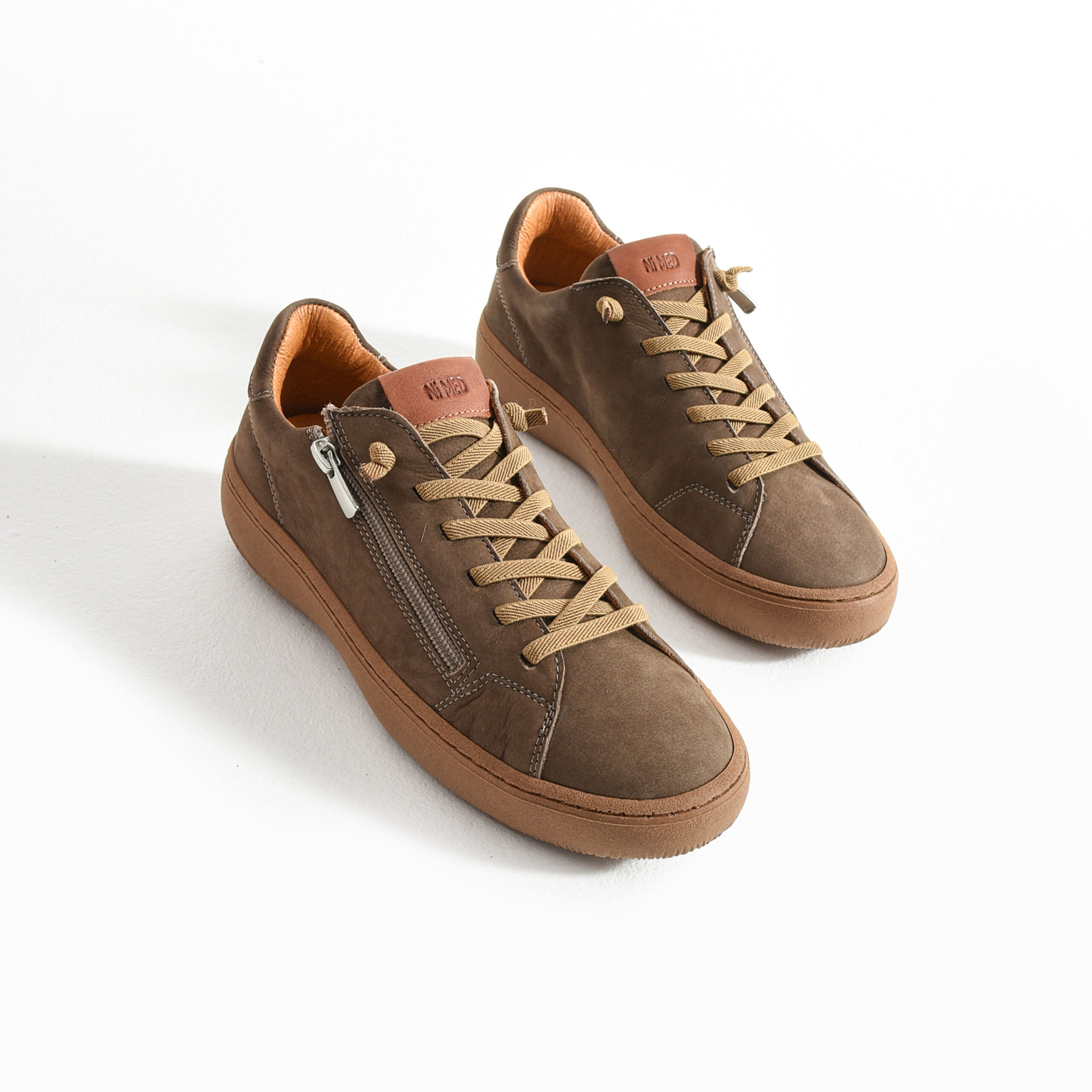 Pantofi sport maro din nubuc Gao pentru femei Pantofi sport maro din nubuc Gao pentru femei