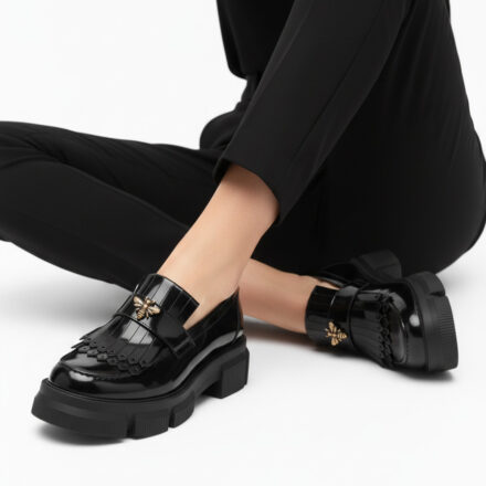 Mocasini de damă negri lăcuiți din piele naturală cu talpă masivă Kush