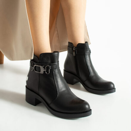 Botine negre din piele naturală cu toc Tanisha