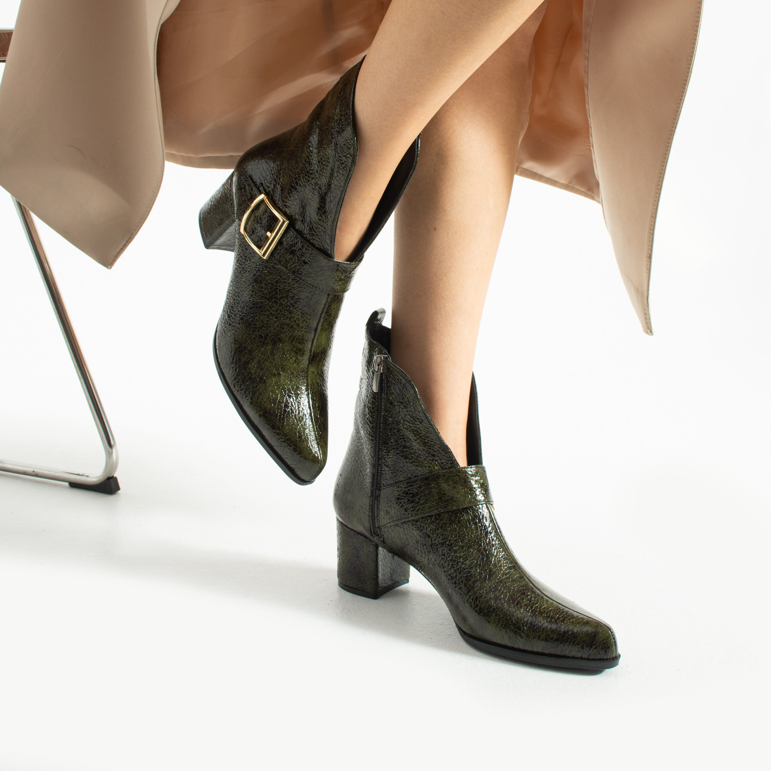 Botine de damă verde închis din piele naturală lăcuită, cu toc, Cara Botine de damă verde închis din piele naturală lăcuită, cu toc, Cara