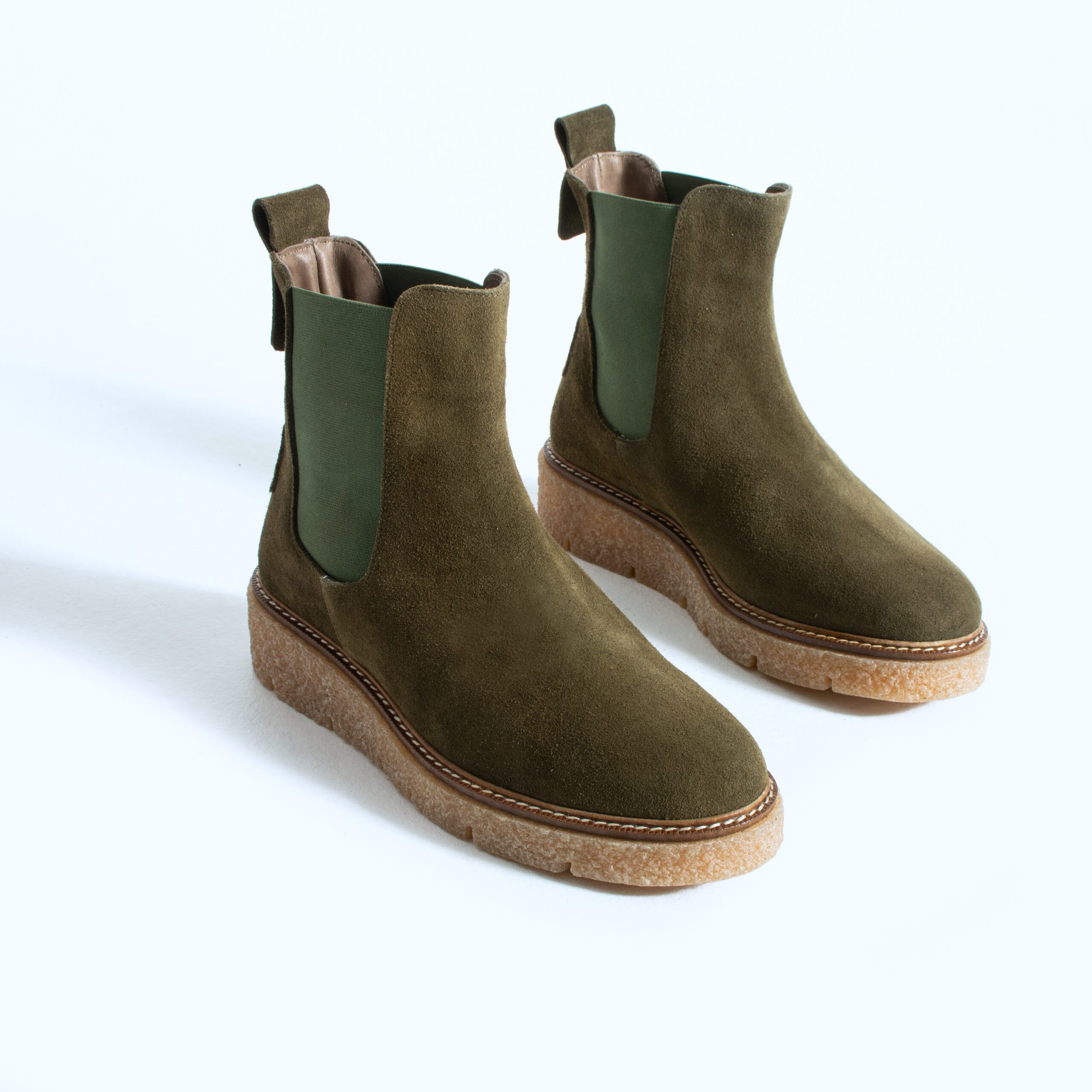 Botine Chelsea verzi din piele întoarsă naturală cu talpă de cauciuc Tabia Botine Chelsea verzi din piele întoarsă naturală cu talpă de cauciuc Tabia