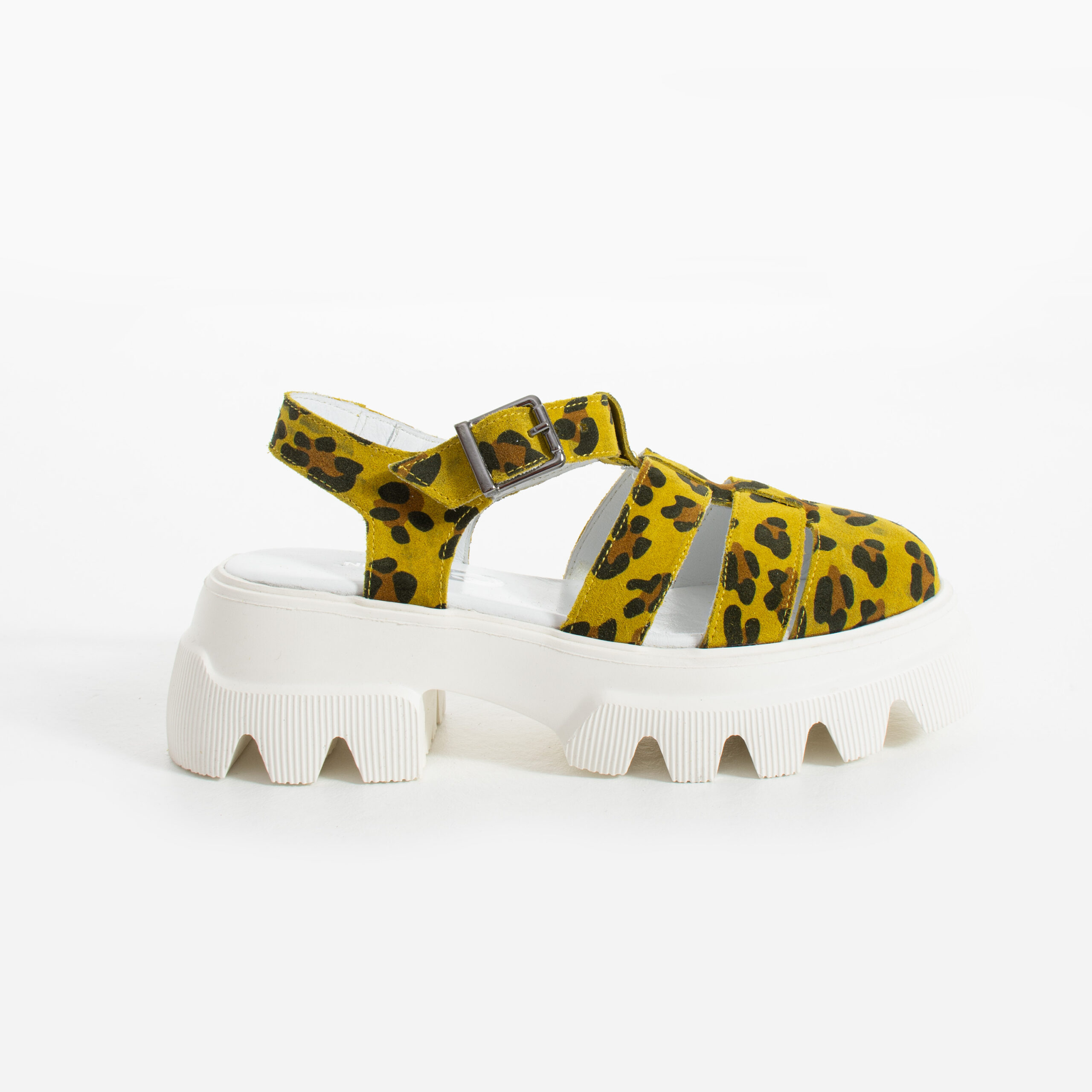 Sandale galbene leopard cu vârf închis din piele întoarsă naturală Noa Sandale galbene leopard cu vârf închis din piele întoarsă naturală Noa