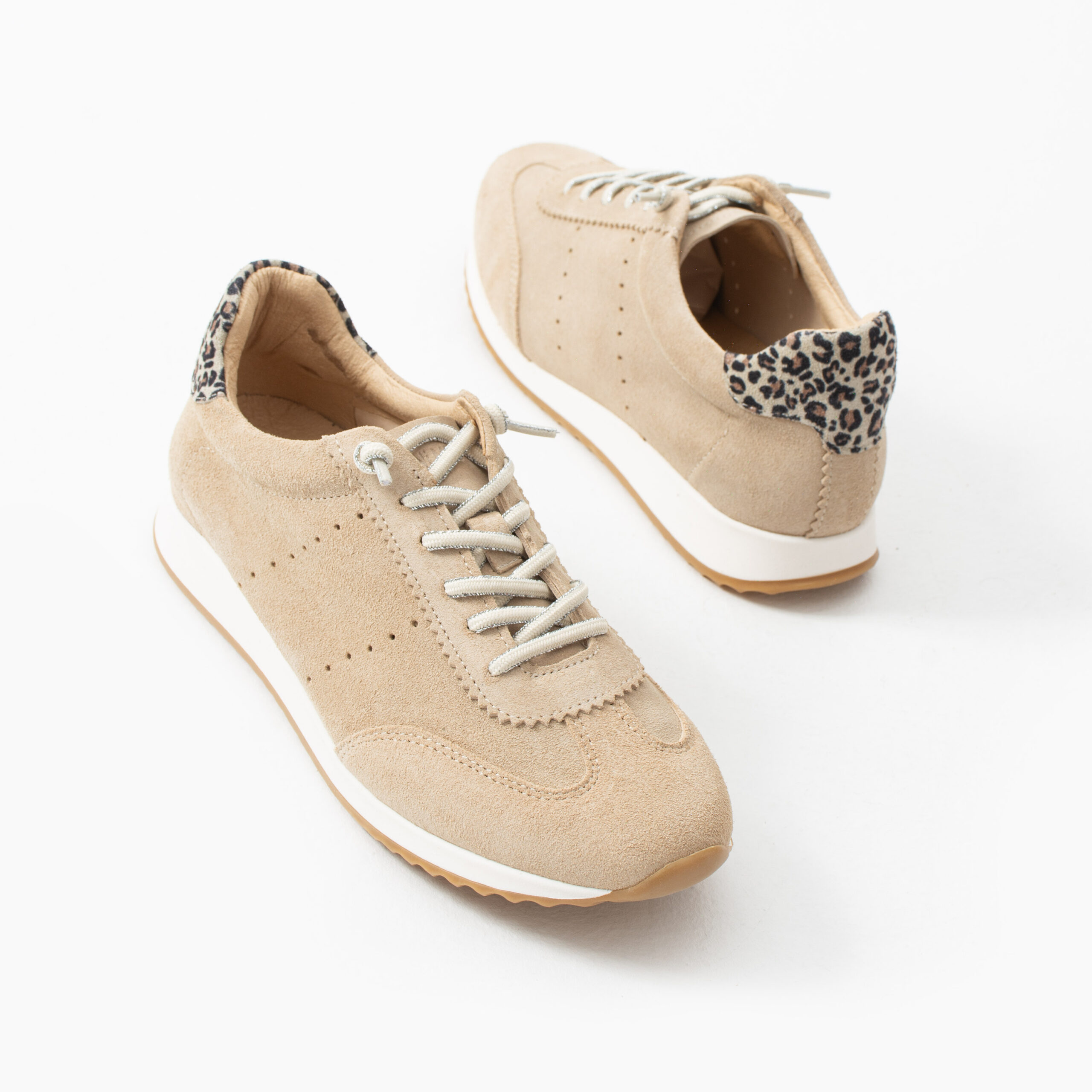 Pantofi sport damă bej din piele întoarsă naturală Halima Pantofi sport damă bej din piele întoarsă naturală Halima