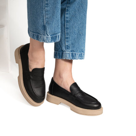 Mocasini negri din piele naturală Cornelia