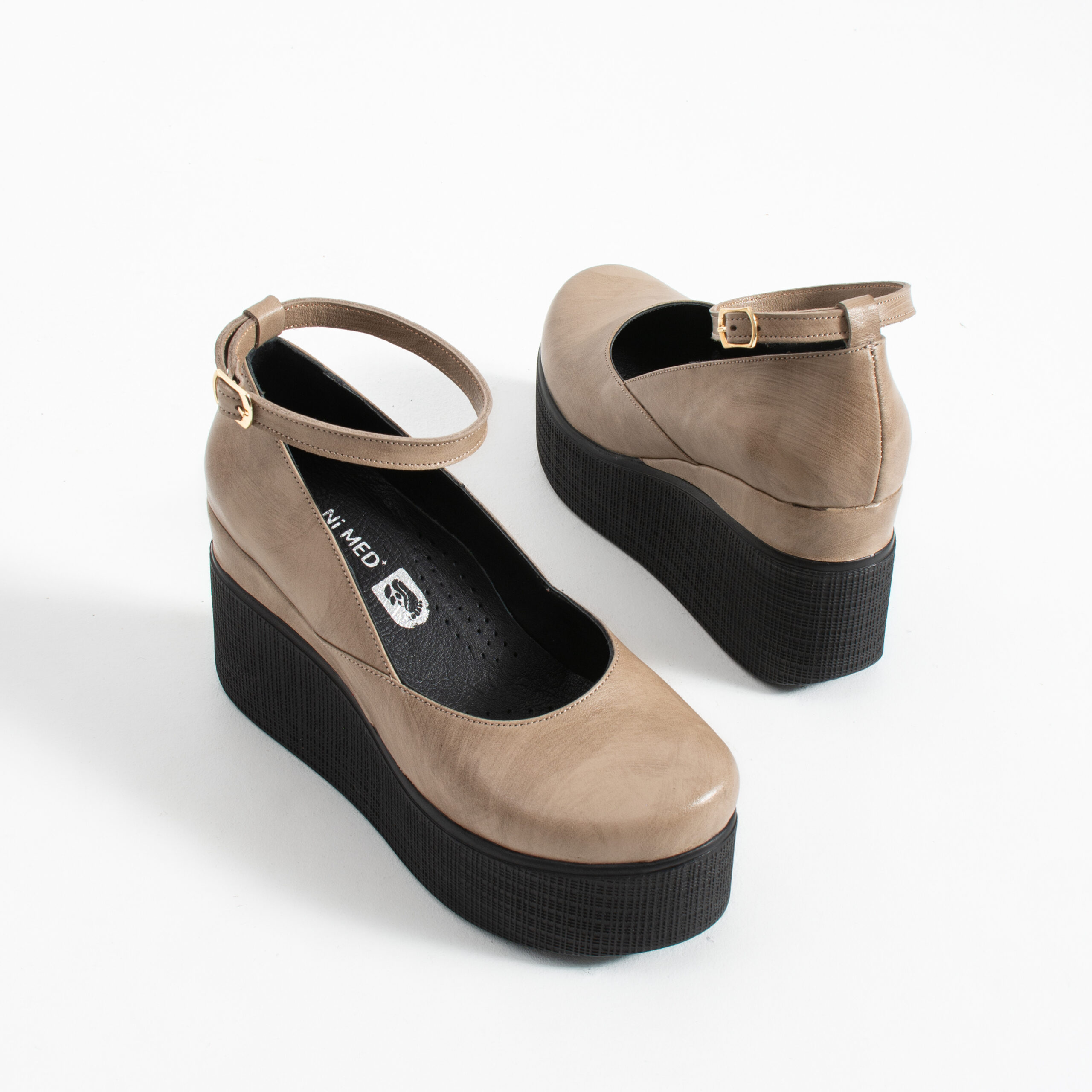 Pantofi de damă bej cu platformă din piele naturală Ginevra Pantofi de damă bej cu platformă din piele naturală Ginevra