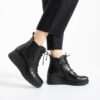 Botine negre de damă cu platformă joasă din piele naturală Chiara