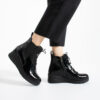 Botine de damă negre din piele naturală lăcuită, cu platformă joasă Chiara