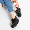 Pantofi de damă negri din piele naturală lăcuită, cu platformă și șireturi Addison