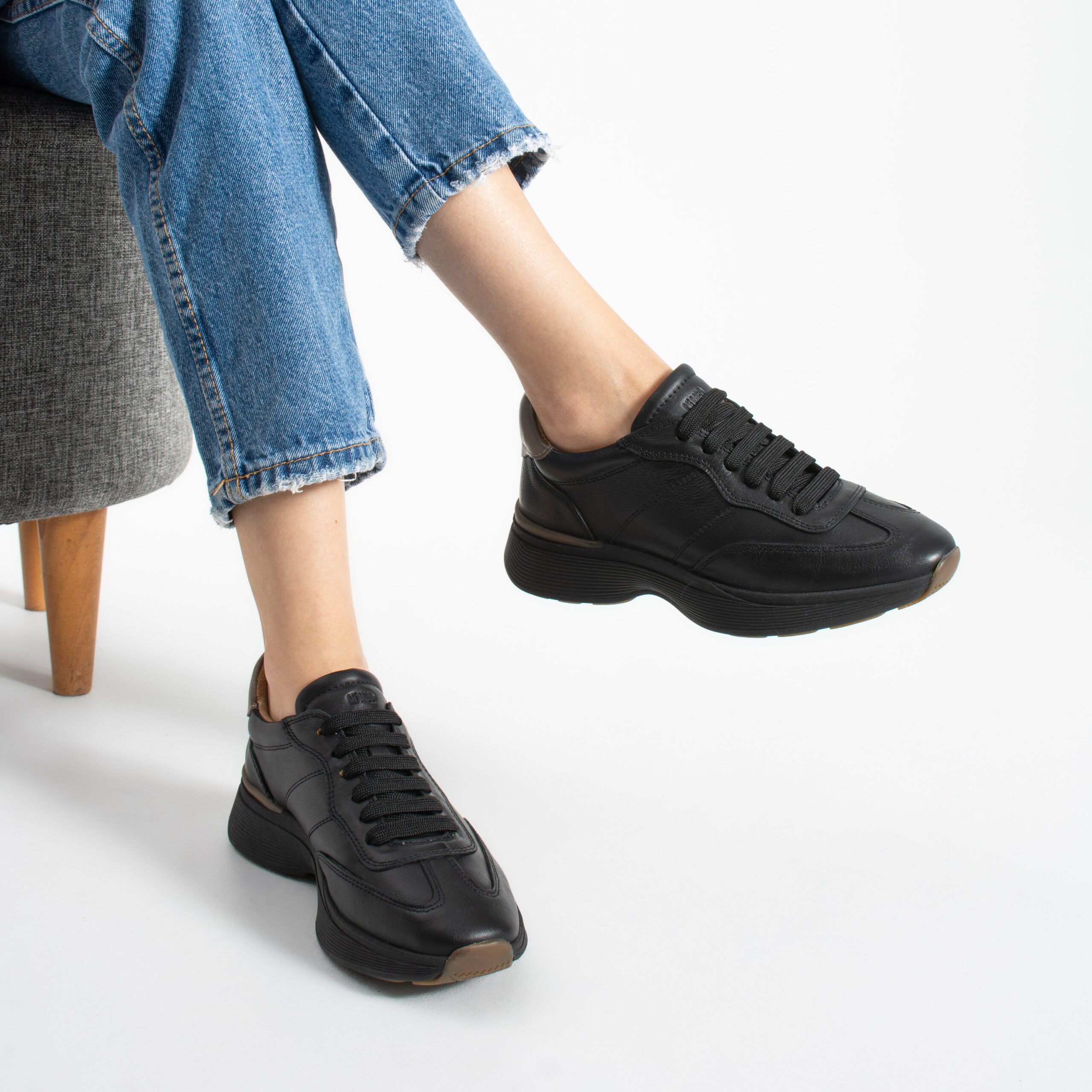 Sneakers damă negri din piele naturală Melody Sneakers damă negri din piele naturală Melody