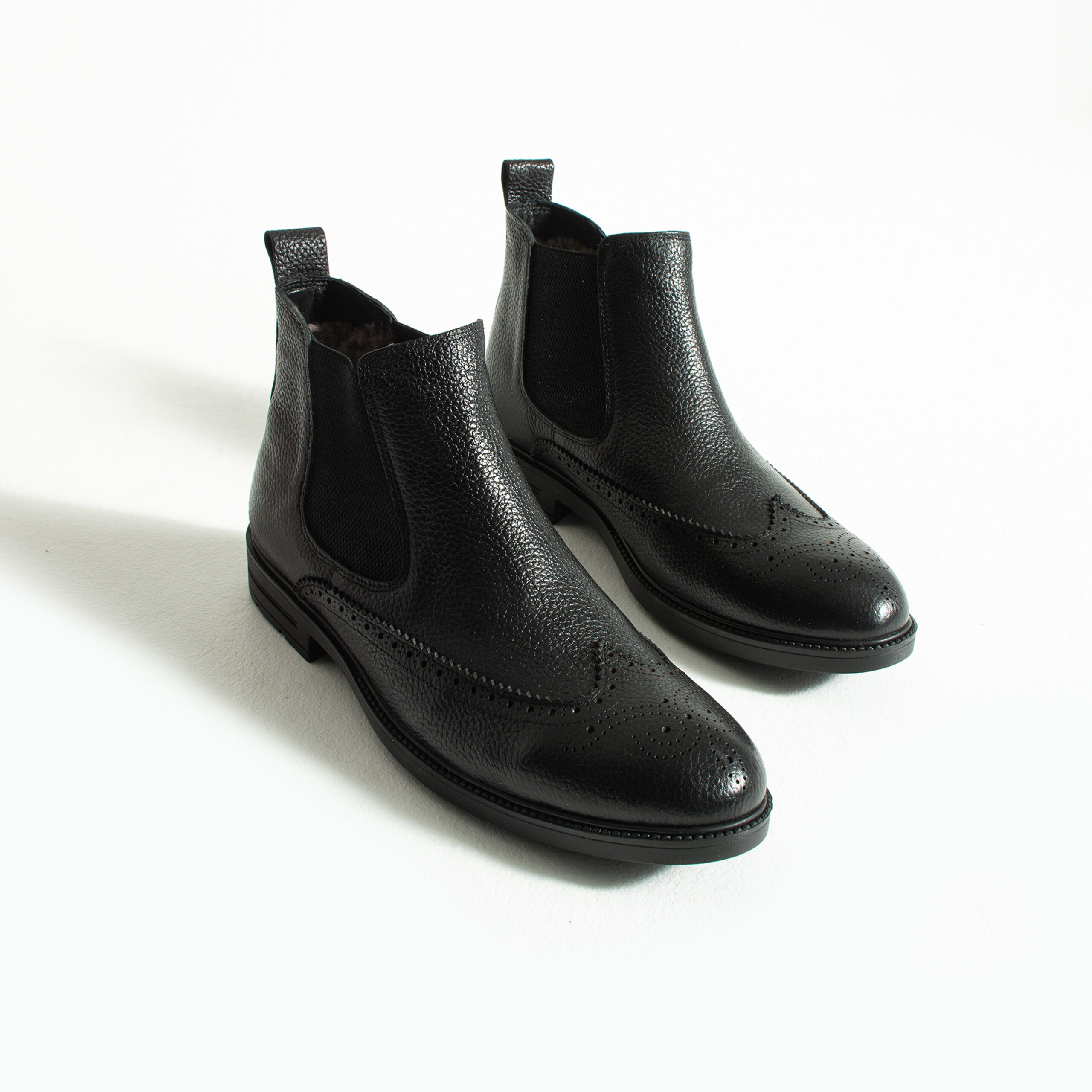 Pantofi Oxford bărbătești din piele naturală, cu căptușeală din piele de miel Seoul Pantofi Oxford bărbătești din piele naturală, cu căptușeală din piele de miel Seoul