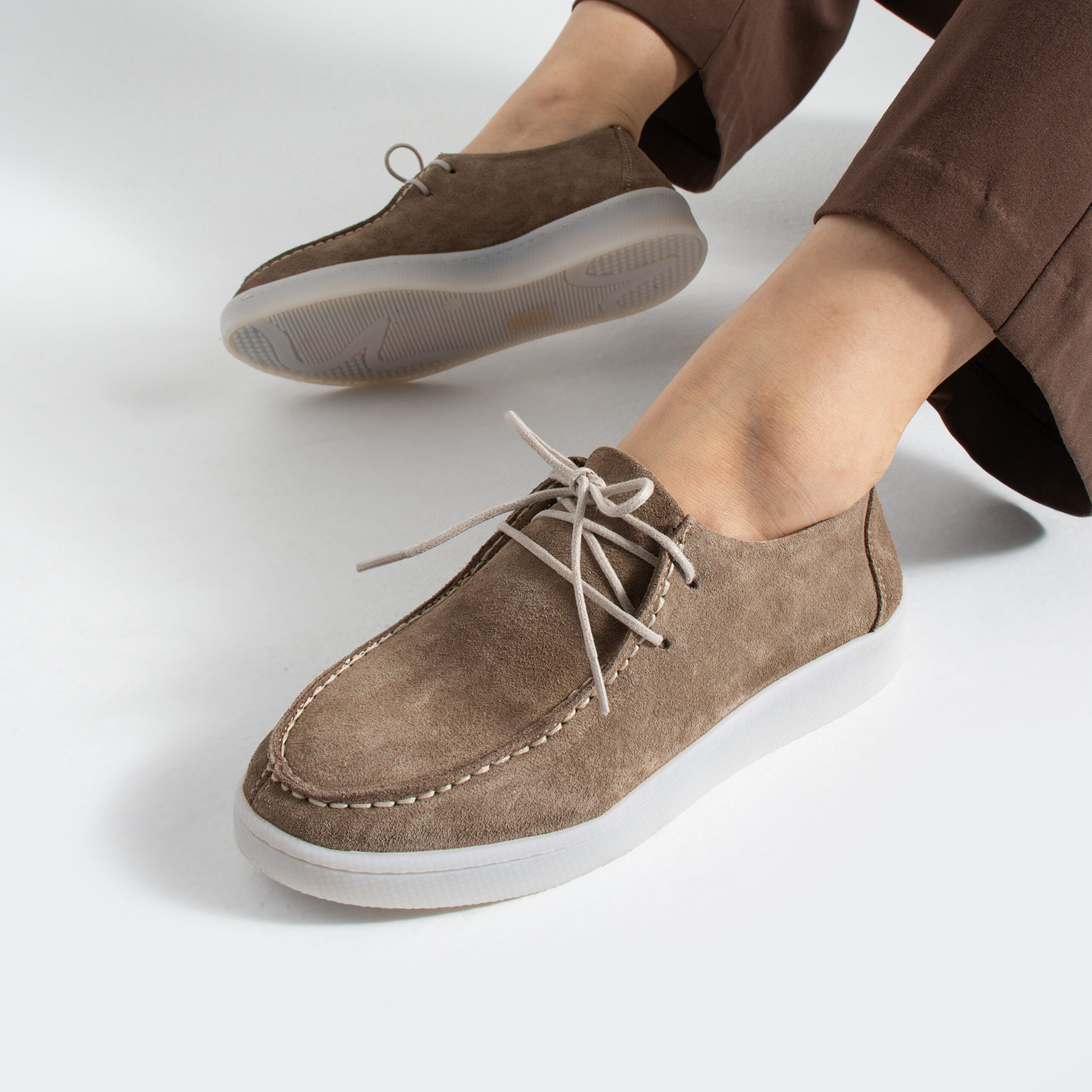 Pantofi casual maro dama din piele intoarsa naturala Eda Pantofi casual maro dama din piele intoarsa naturala Eda